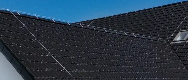 Ile dachówki karpiówki na 1 m²? Oblicz dokładnie, uniknij zaskoczeń!