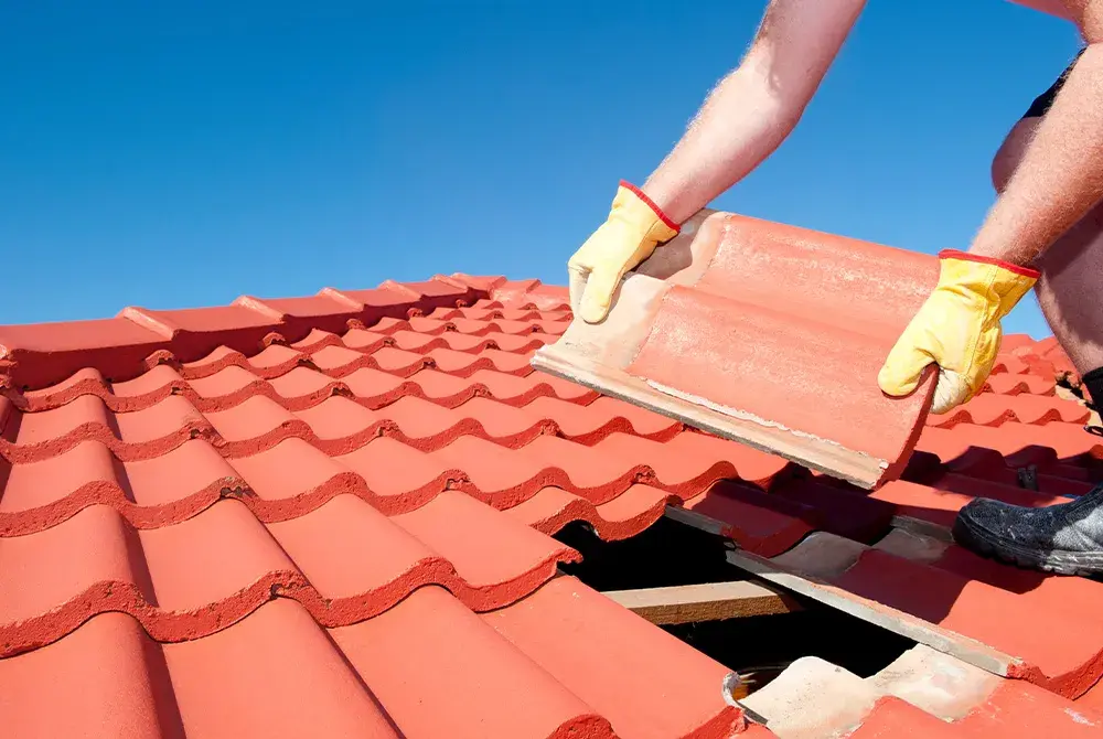 Ile dachówek ceramicznych na 1m²? Poznaj kluczowe informacje i obliczenia